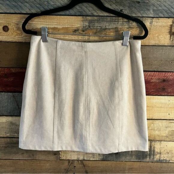 Wild Honey Tan Skirt‎ Size Large - Picture 1 of 11